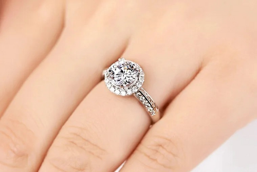 Endlessly In Love Zircon Ring